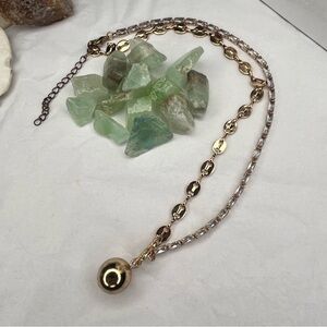 Elegant Gold and Silver Women's Necklace